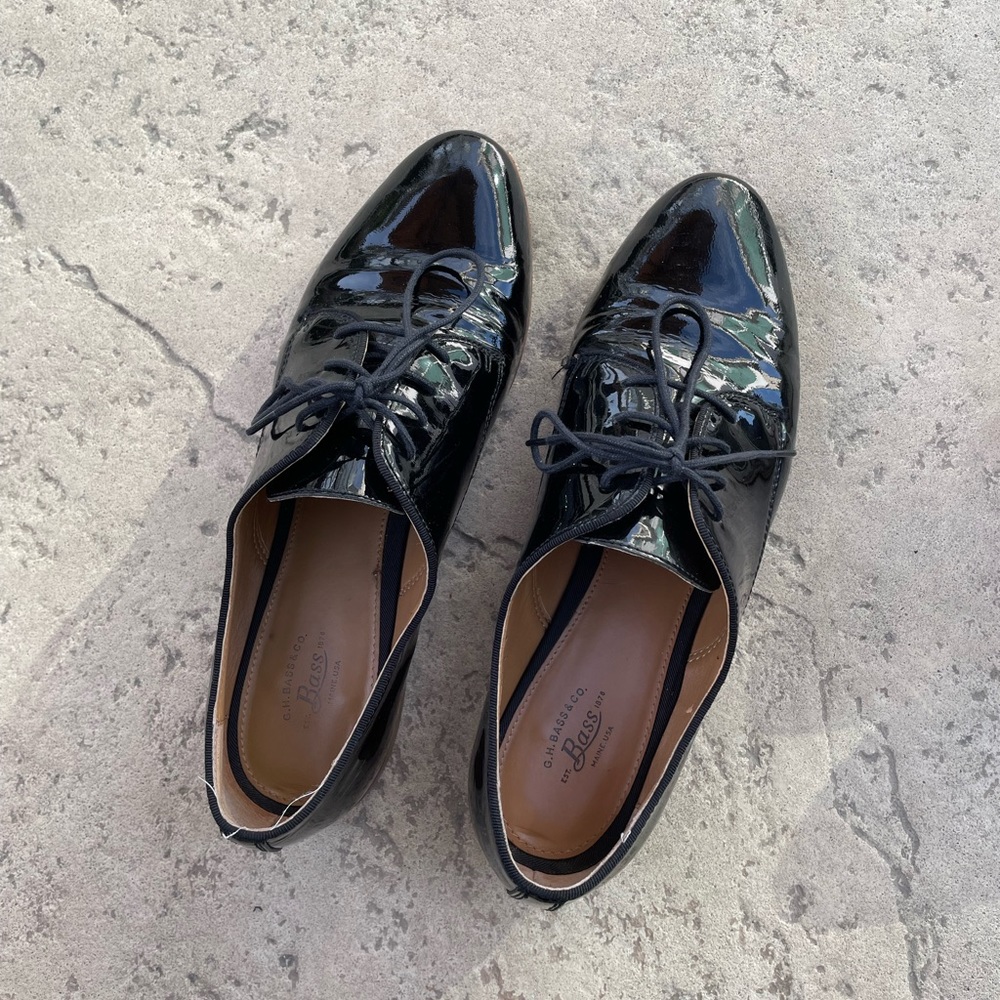 Bass Ella Patent leather Oxford lace-up shoes Women 9
